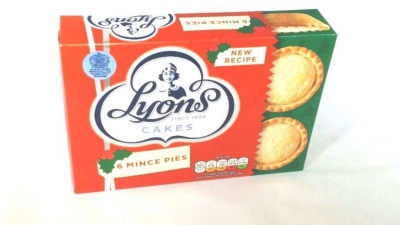 Lyons Cakes 6 Mince Pies (Dec 22 - Jan 24) RRP 1.50 CLEARANCE XL 0.89 or 2 for 1.50